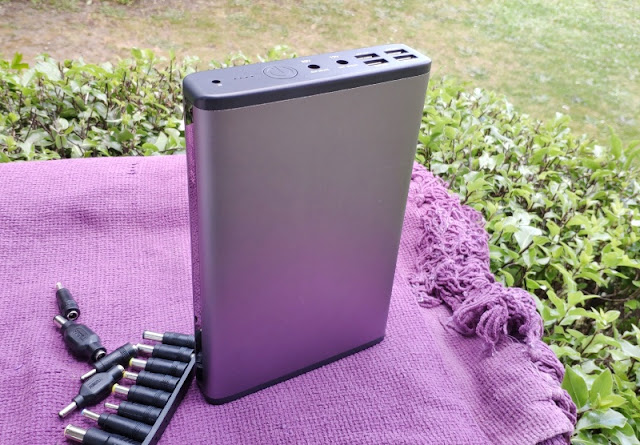 Maxoak K2 Review Power Bank With 12V 20V DC Output