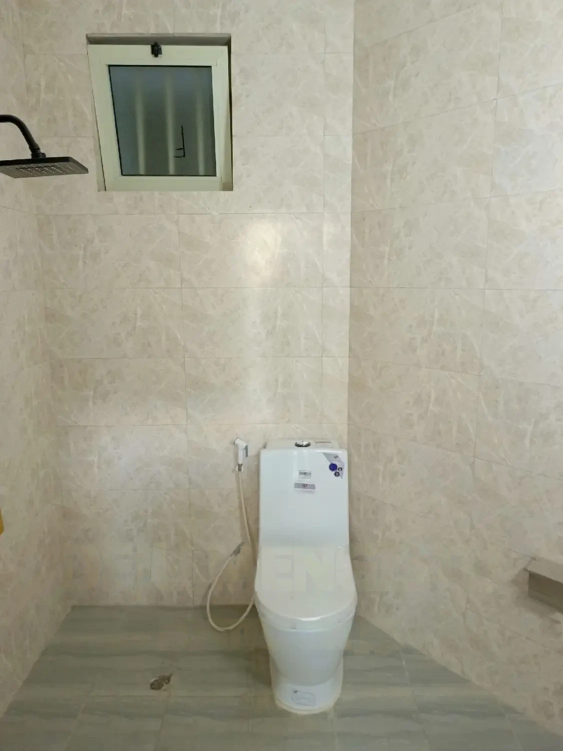 4 bedroom apartment for rent semit 72